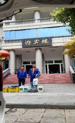 世卿防滑劑遵義總代理商——陳紅涂