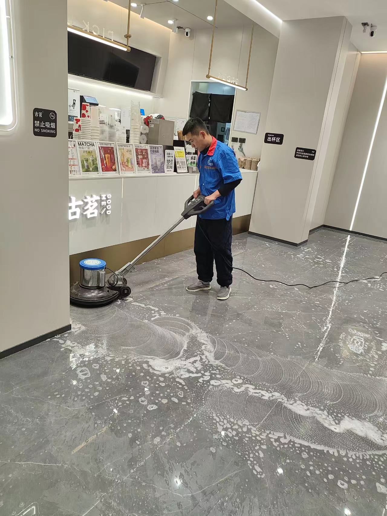 世卿防滑上饒代理商——邵平華